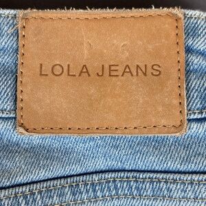 Lola Milan Ultra High Rise Wide Leg Jeans Size 29 Faded Denim